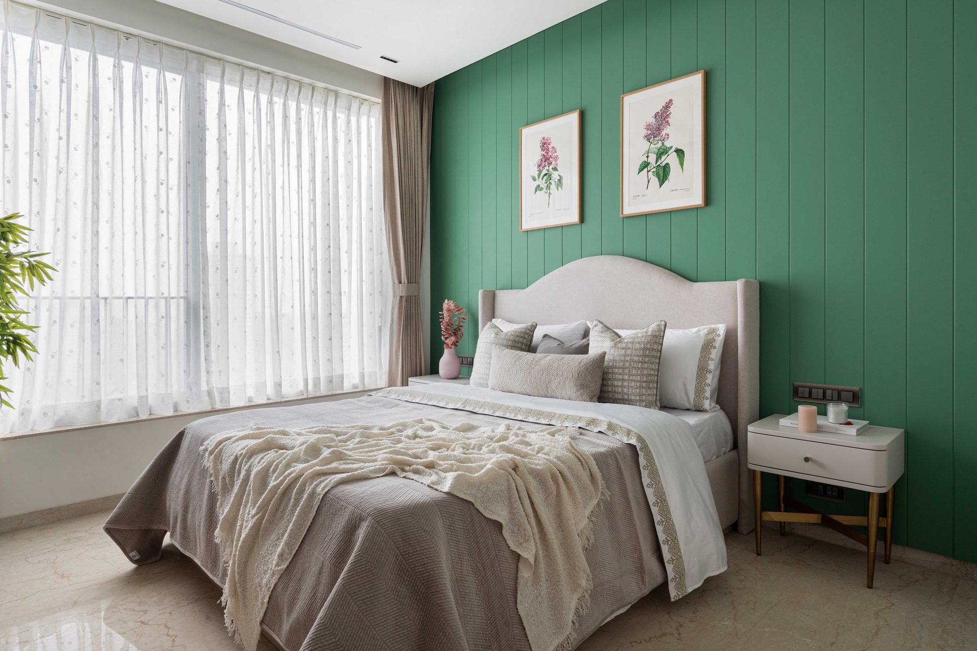 Oberoi Enigma - Master bedroom